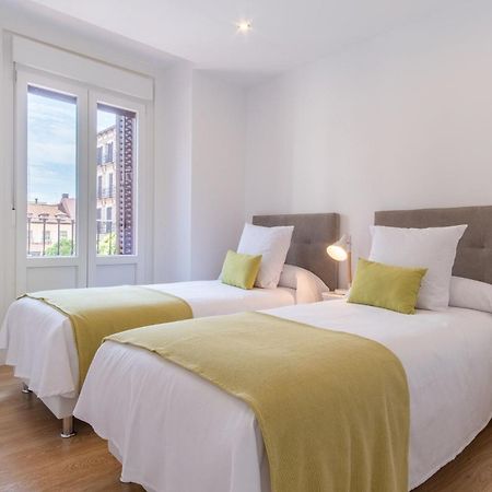 Charming Apartment For 4 Steps Away From Mercado De San Miguel , Calle Mayor IV Madrid Exterior photo