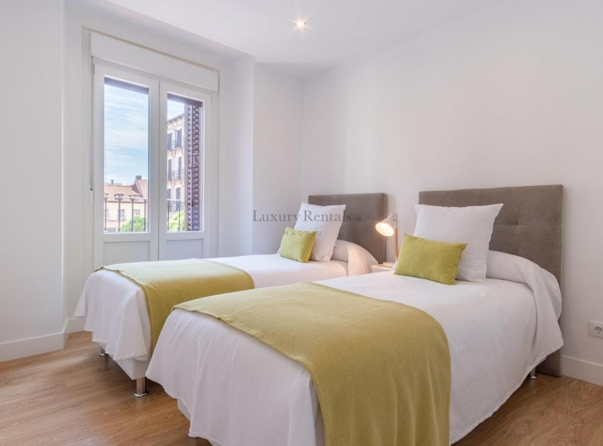 Charming Apartment For 4 Steps Away From Mercado De San Miguel , Calle Mayor IV Madrid Exterior photo